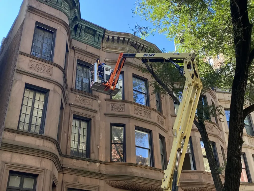 Lift access used to reach upper-floor facade bird control areas in NYC